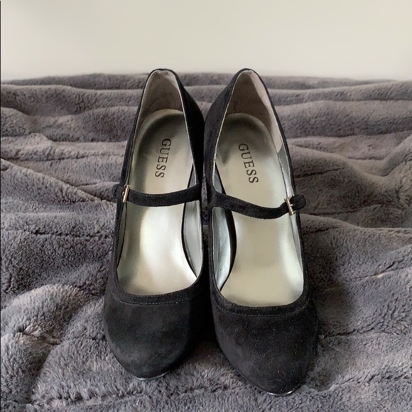 Guess pumps - Picture 3 of 4